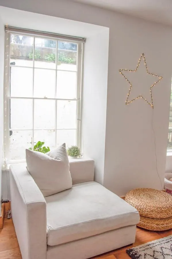 Incredible 3 Bed Basement Flat With Garden Apartment Bath