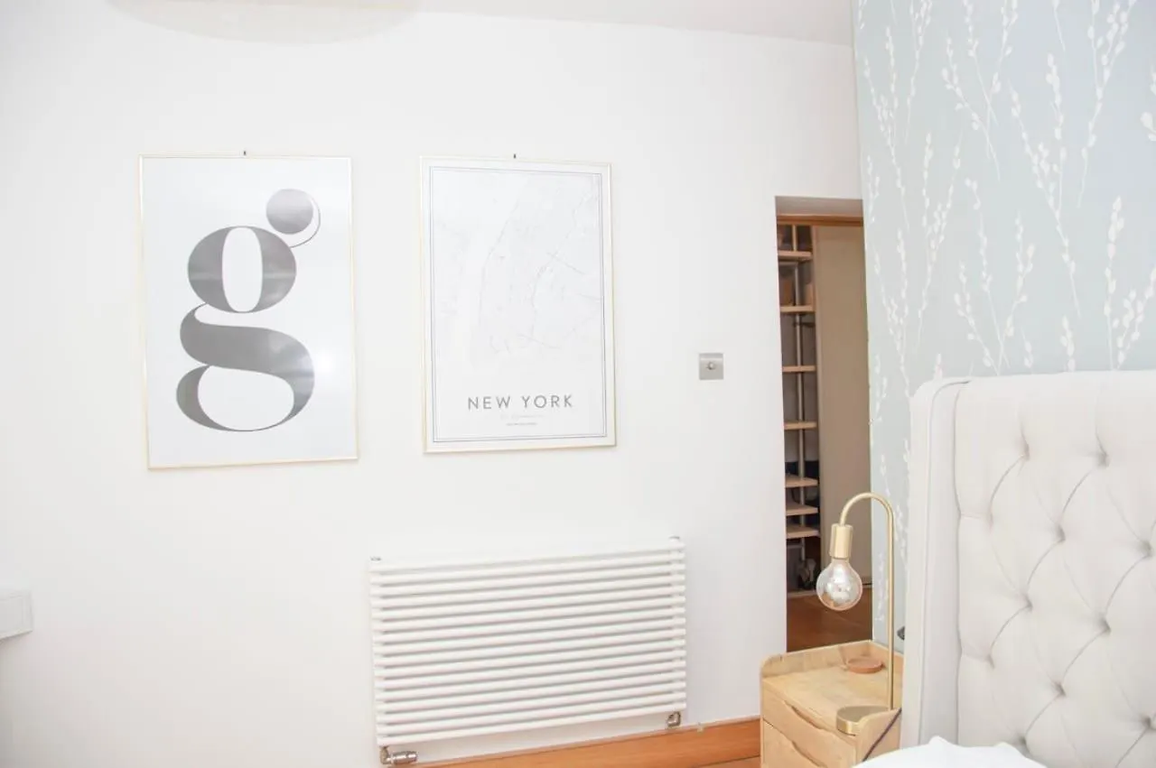 Ferienwohnung Incredible 3 Bed Basement Flat With Garden Bath
